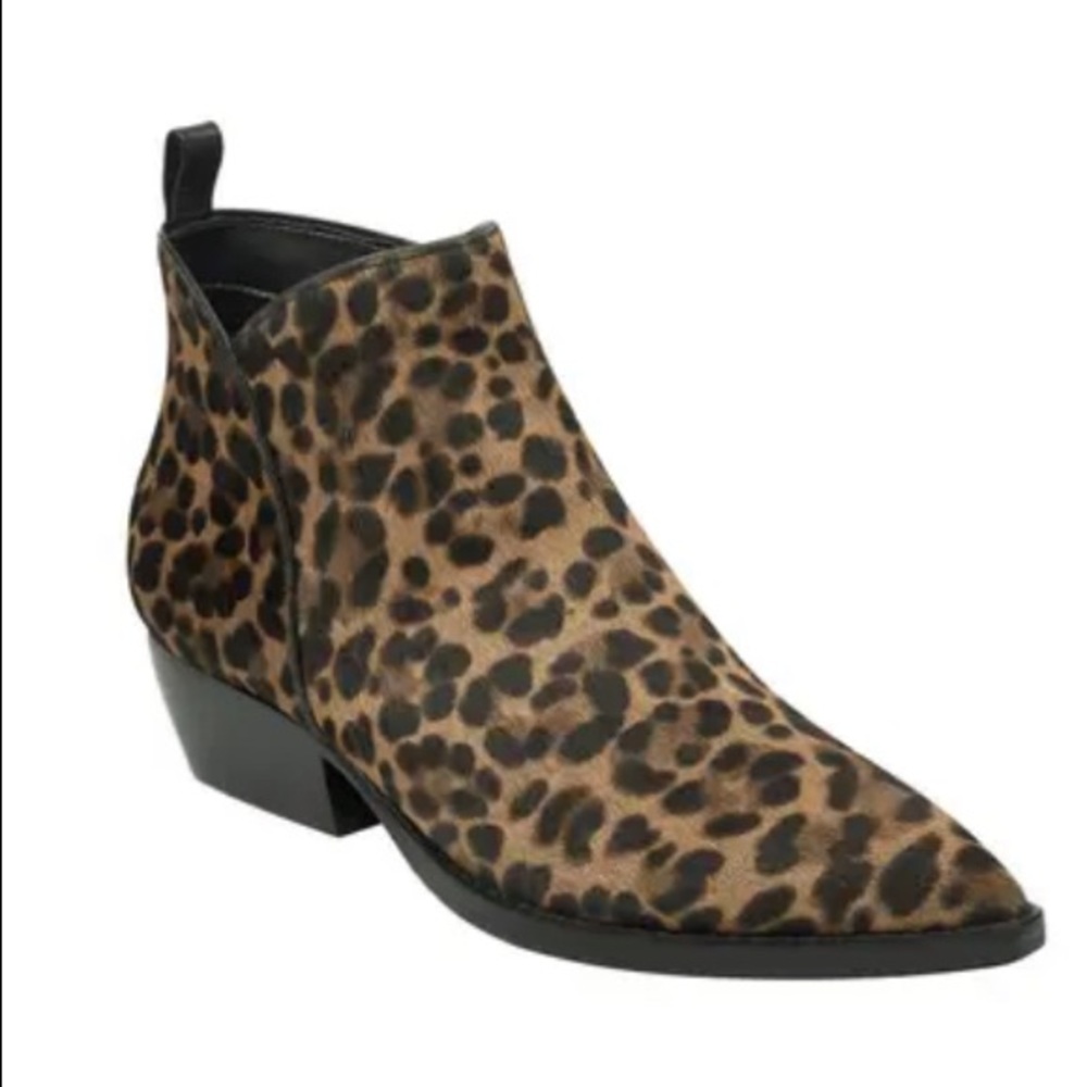 NWT Marc Fisher Obra Calf Hair Bootie Size 7 1/2